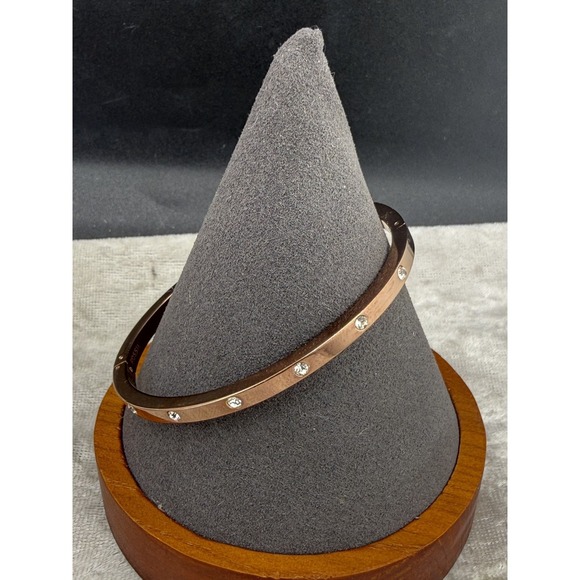 Fossil Bangle Bracelet White Rhinestone 6.5" Signed - Picture 2 of 10